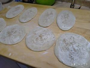 油酥烧饼怎么做的？油酥烧饼的做法及配方窍门