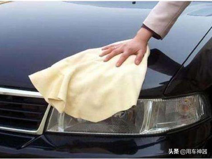 汽车内饰胶水怎么去除？除胶不伤车漆小妙招