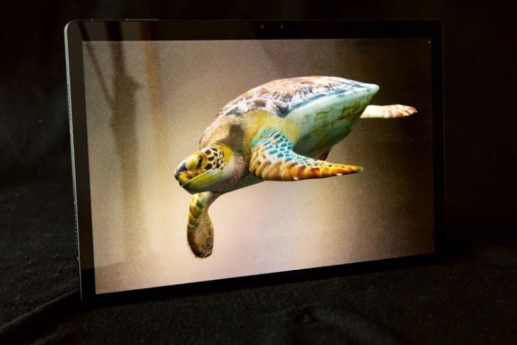 什么是3d电影？3d电影不戴眼镜看行吗？