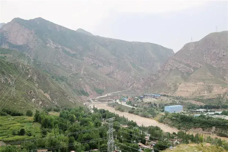 积石山是一座怎样的城市？甘肃积石山在什么地方？
