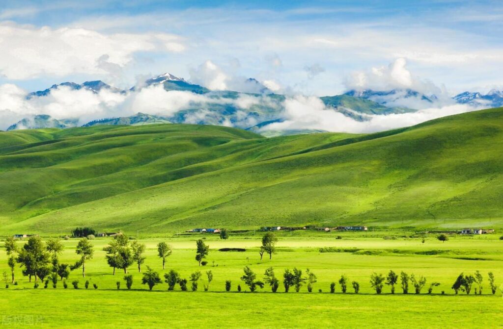 哪个季节去新疆旅游最好？冬天去新疆旅游合适吗？