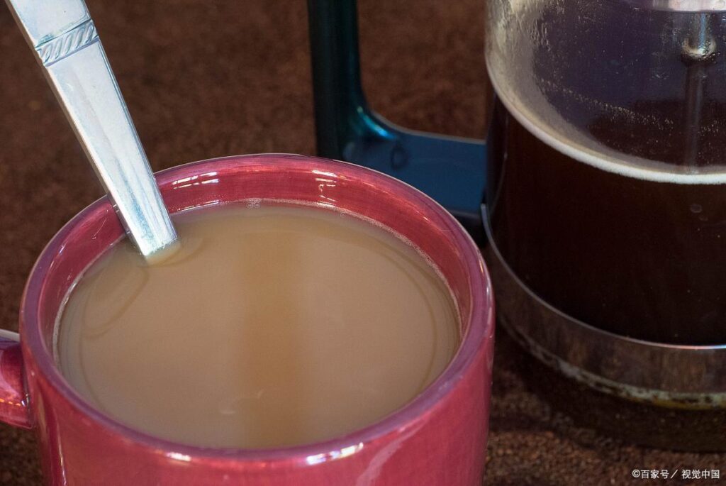 熬蒙古奶茶用什么茶熬最好？蒙古奶茶熬制配料