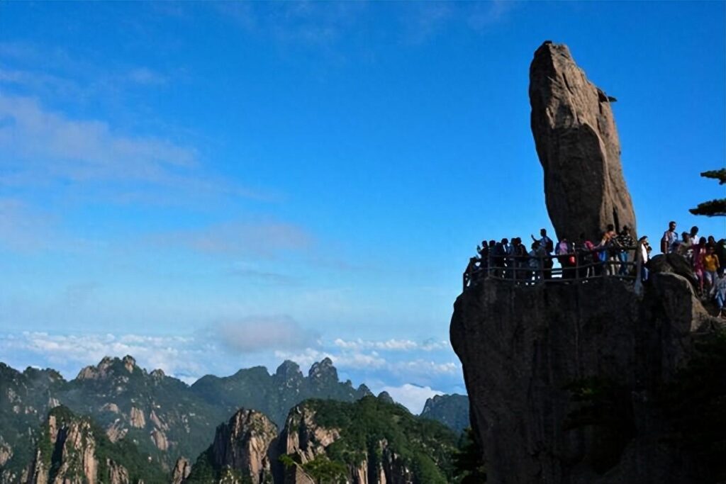 黄山奇石有哪些 ？关于黄山的介绍资料