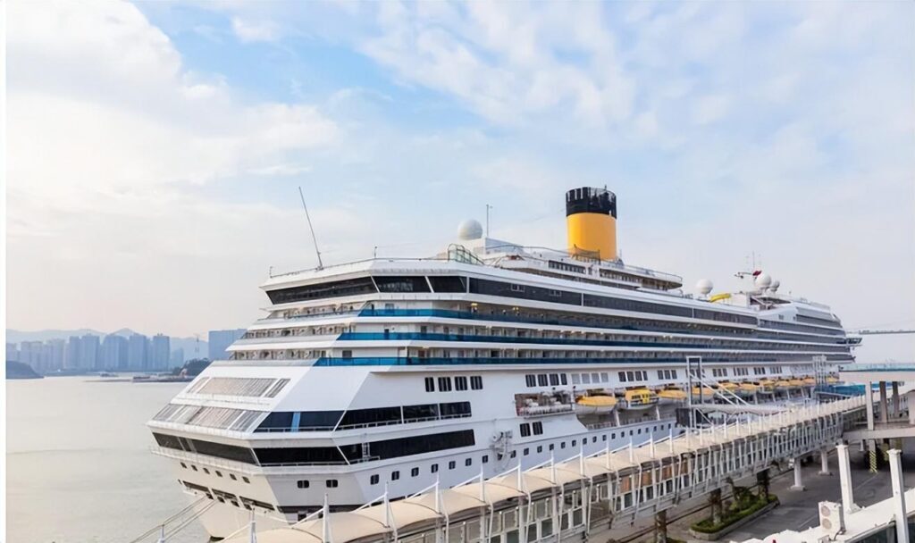 邮轮旅游需要多少钱？邮轮旅游需要准备什么？