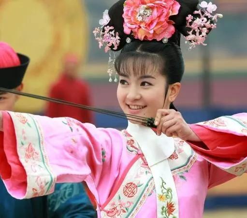 新还珠格格人物都有谁？新还珠格格里面的演员