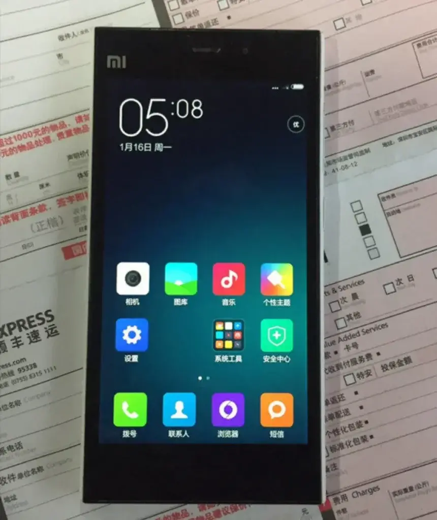 小米3有几种颜色？小米3值得买吗？