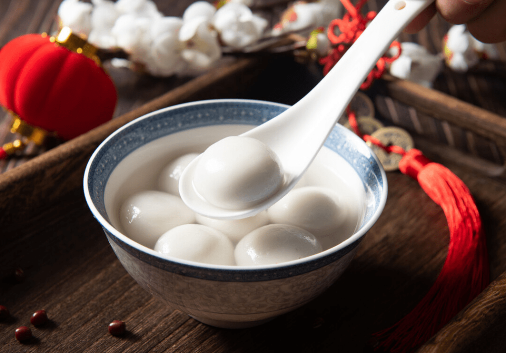 汤圆和圆宵有何区别？汤圆是用什么做的？