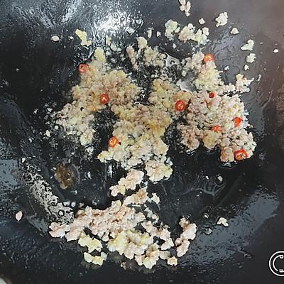 肉沫茄子怎么做好吃？少油版的肉末茄子的做法