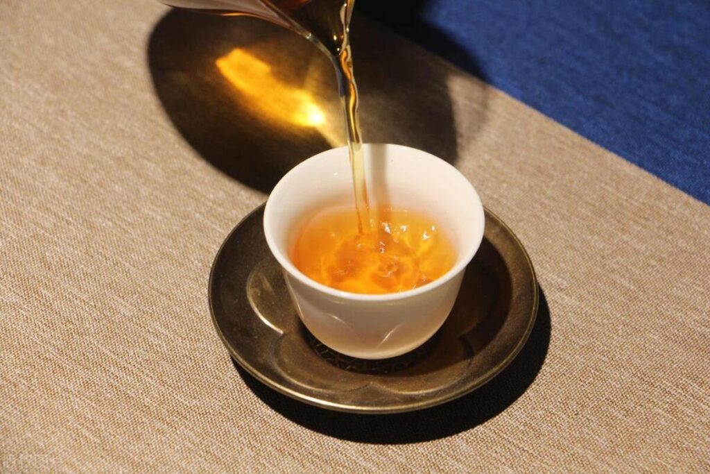 普洱茶产地哪个地方？普洱茶是什么茶种？