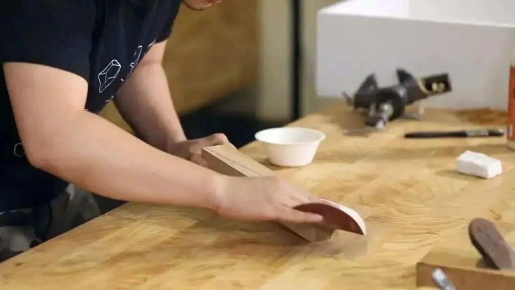 木地板一般是什么材料？木地板材料哪种比较好？
