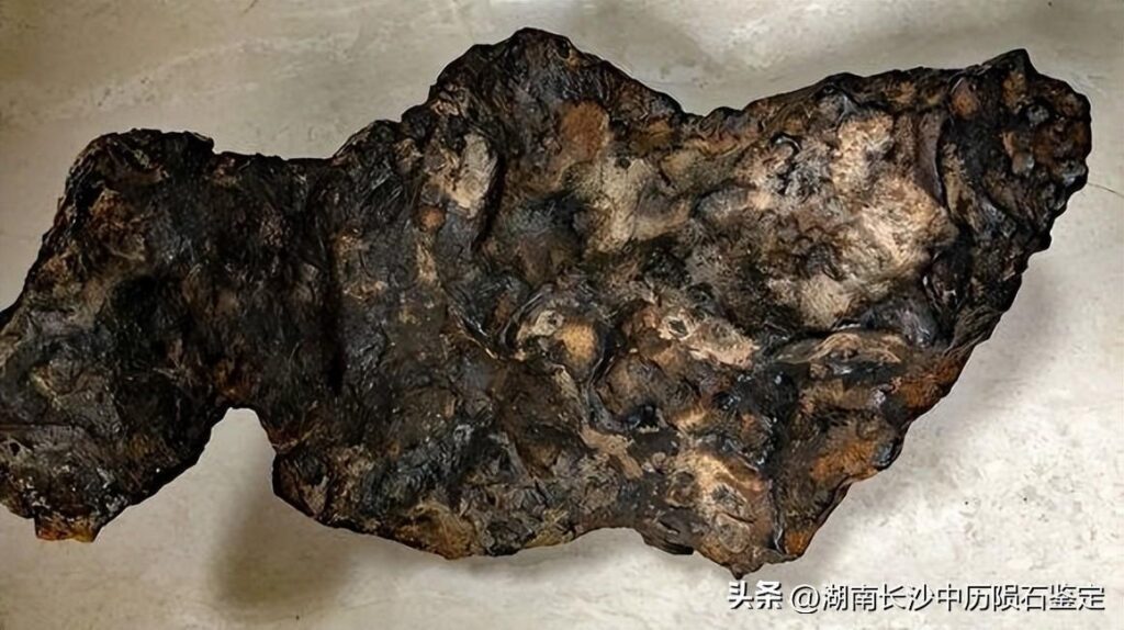 鉴定陨石用什么仪器？鉴定陨石需要多少钱？