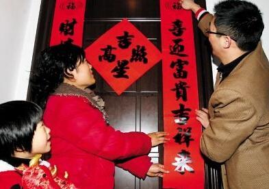 如何贴春联才是正确的？贴春联的讲究你知道吗？