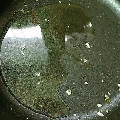 蒜蓉淸蒸大龙虾怎么做？蒜蓉淸蒸大龙虾做法窍门