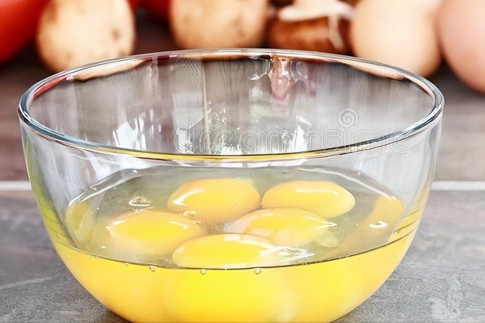 西红柿炒鸡蛋怎么炒？西红柿炒鸡蛋的制作步骤