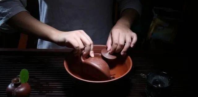 紫砂壶怎么开壶？紫砂壶养壶的正确方法