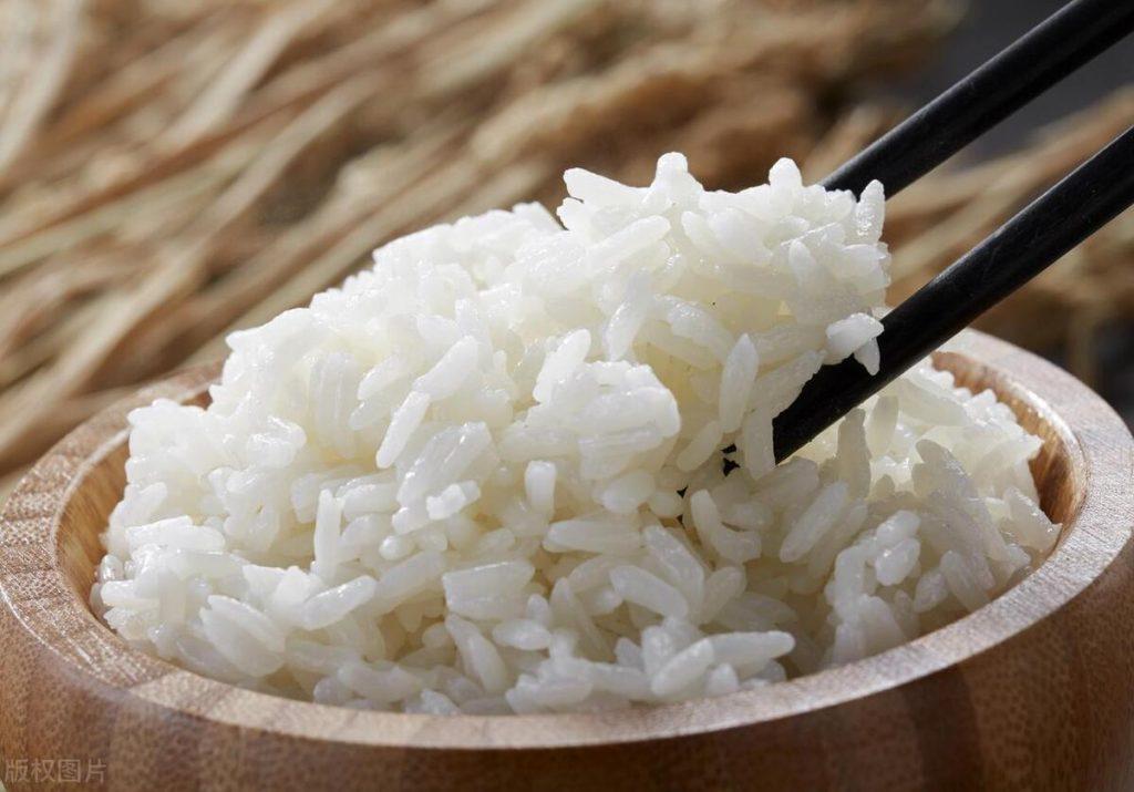 面食容易长胖吗？面和米饭哪个热量高？