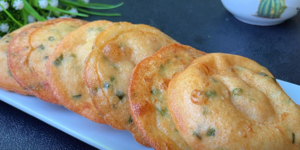油饼怎么做又软又香蓬松？最正宗的油饼做法