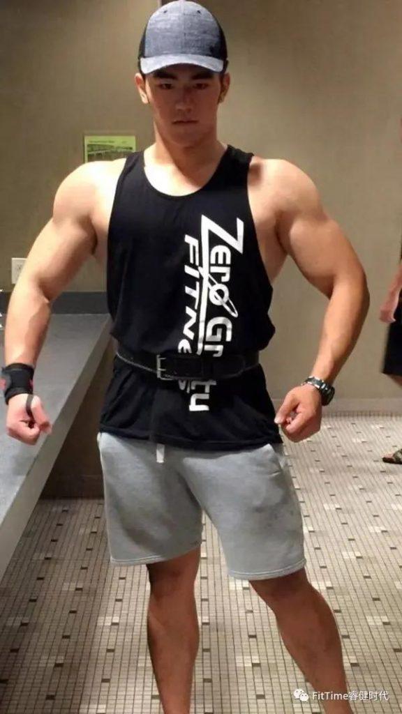 彭于晏肌肉怎么练出来的？彭于晏肌肉算什么水平？